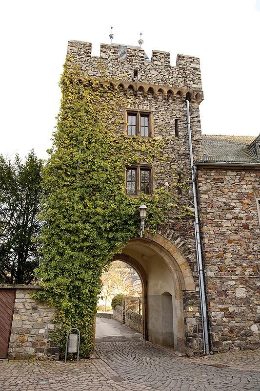 Tor zur Burg Klopp